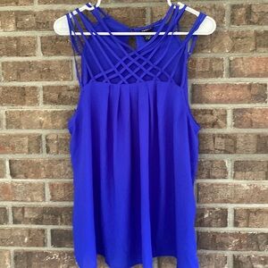 - Beautiful royal blue Torrid tank size 00